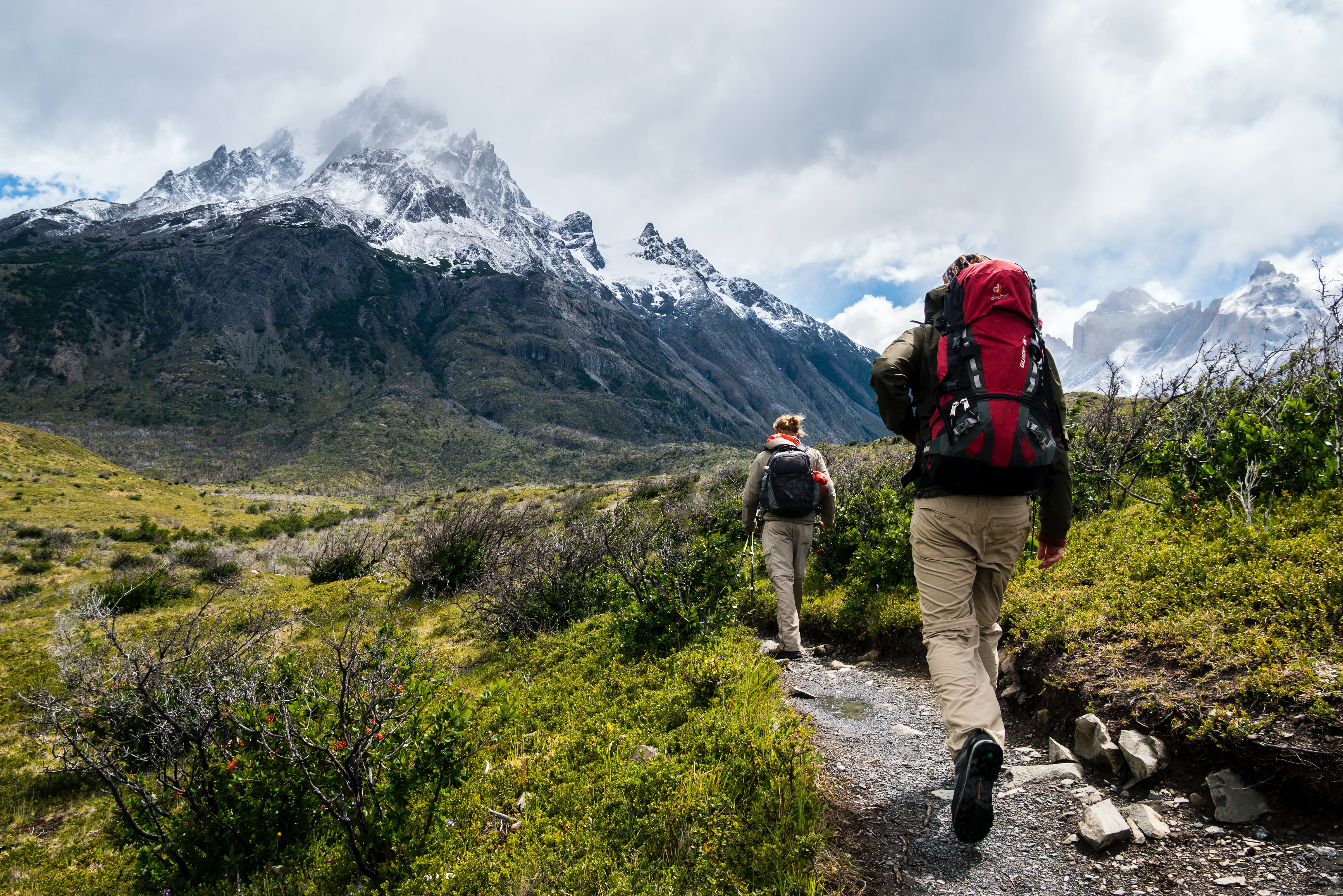 hiking-unsplash